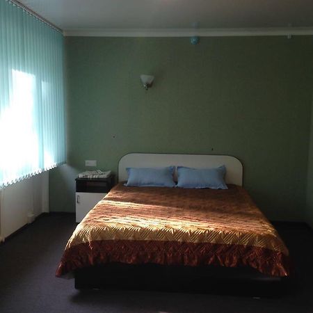 Oolit Hotel Lisakovsk Esterno foto