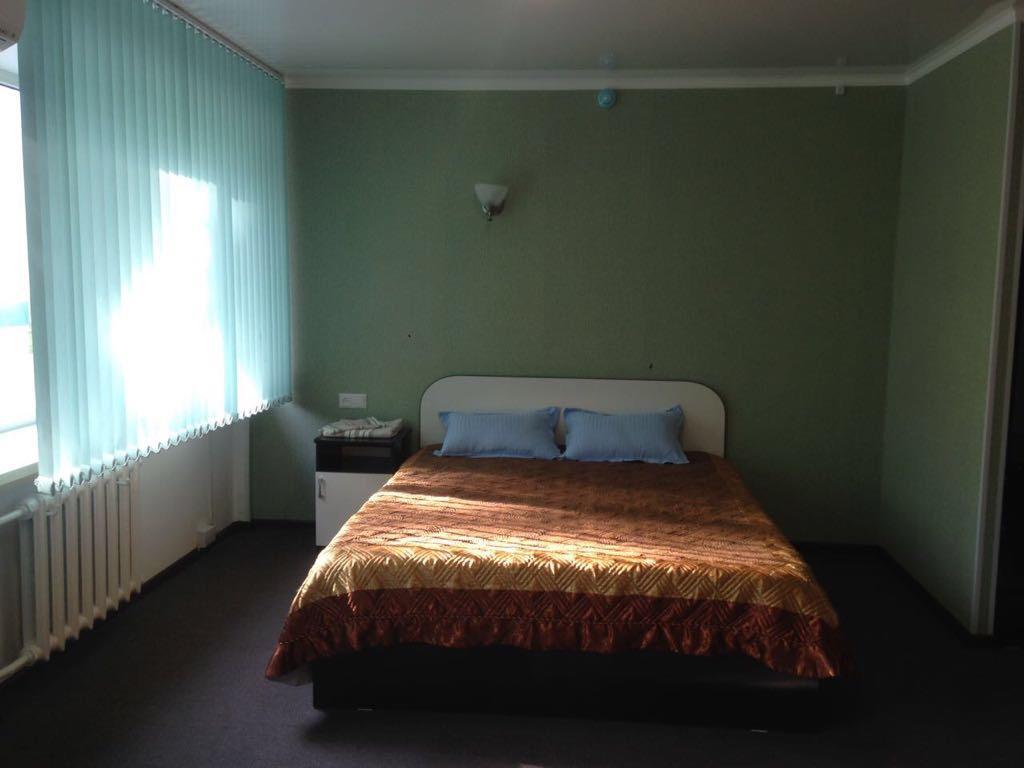 Oolit Hotel Lisakovsk Esterno foto