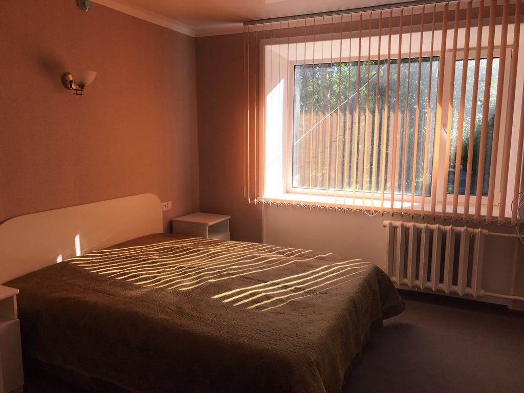 Oolit Hotel Lisakovsk Esterno foto