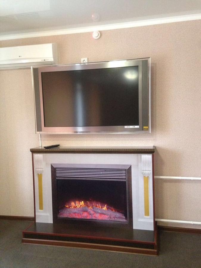 Oolit Hotel Lisakovsk Esterno foto